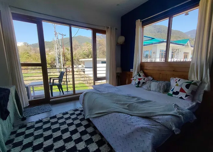 Flyscape Hostel Bir 
